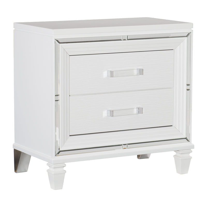 Tamsin White LED Upholstered Storage Platform Bedroom Set - Lara FurnitureBedroom Set