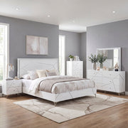 2455NWHK-1CK* (3) California King Bed - 2455NWHK-1CK*