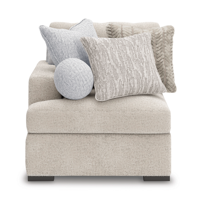 Cuddle Plush 3-Piece RAF Sectional with Chaise