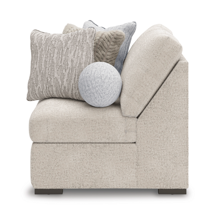 Cuddle Plush 3-Piece RAF Sectional with Chaise