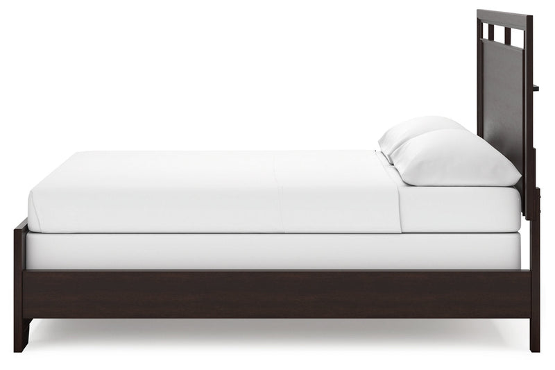Covetown Dark Brown California King Panel Bed -  Ashley - Lara Furniture