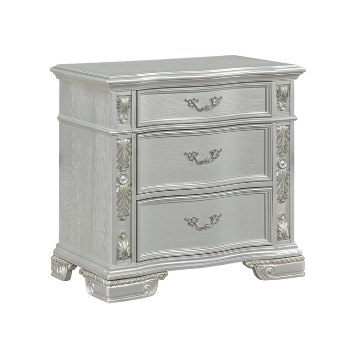 Atlas Traditional Silver Bedroom Set