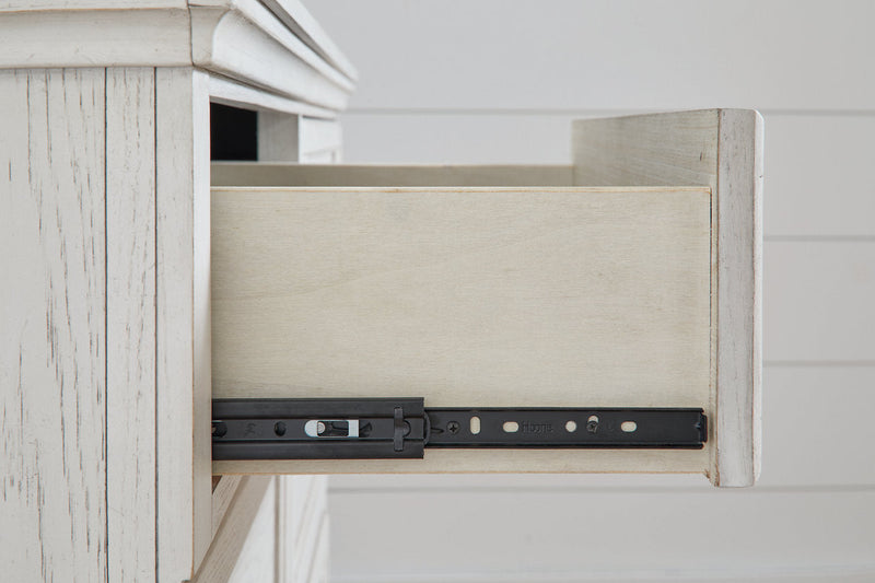 Robbinsdale Antique White Dresser and Mirror -  Ashley - Lara Furniture