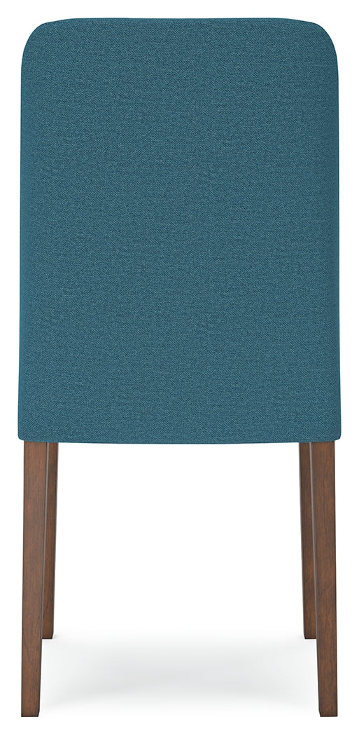 Lyncott Dining Table and 4 Chairs from Ashley - Lara Furniture