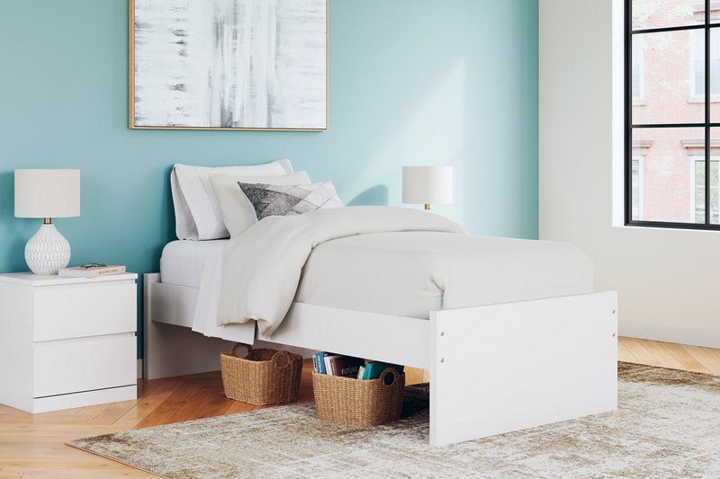 Onita White Twin Platform Bed from Ashley - Lara Furniture