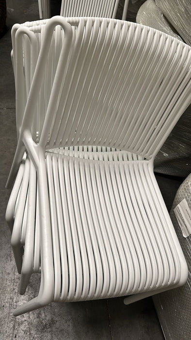 Polypropylene Table With 4 Chair