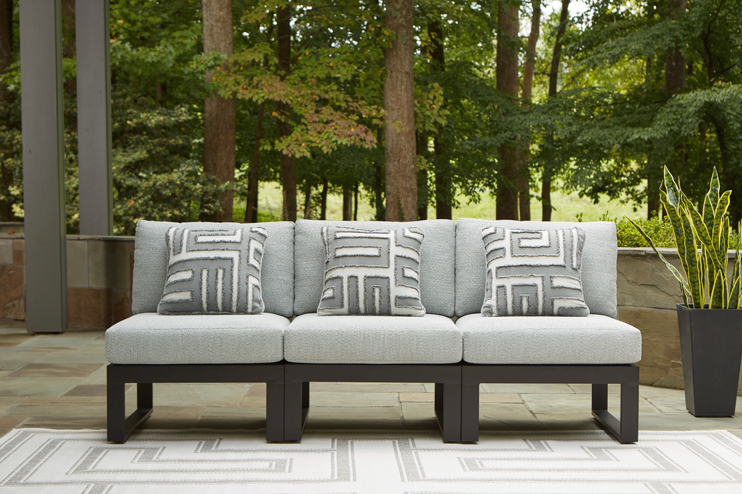 Beachloft 3-Piece Outdoor Black / Gray Sectional