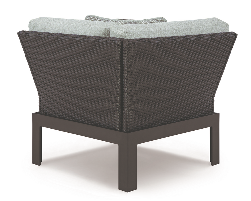 Beachloft 4-Piece Black / Gray Outdoor Sectional