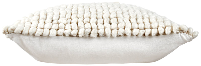 Aavie Pillow (Set of 4) - Lara FurniturePillow