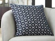Abra Black/Ivory Pillow (Set of 4) - A1001109
