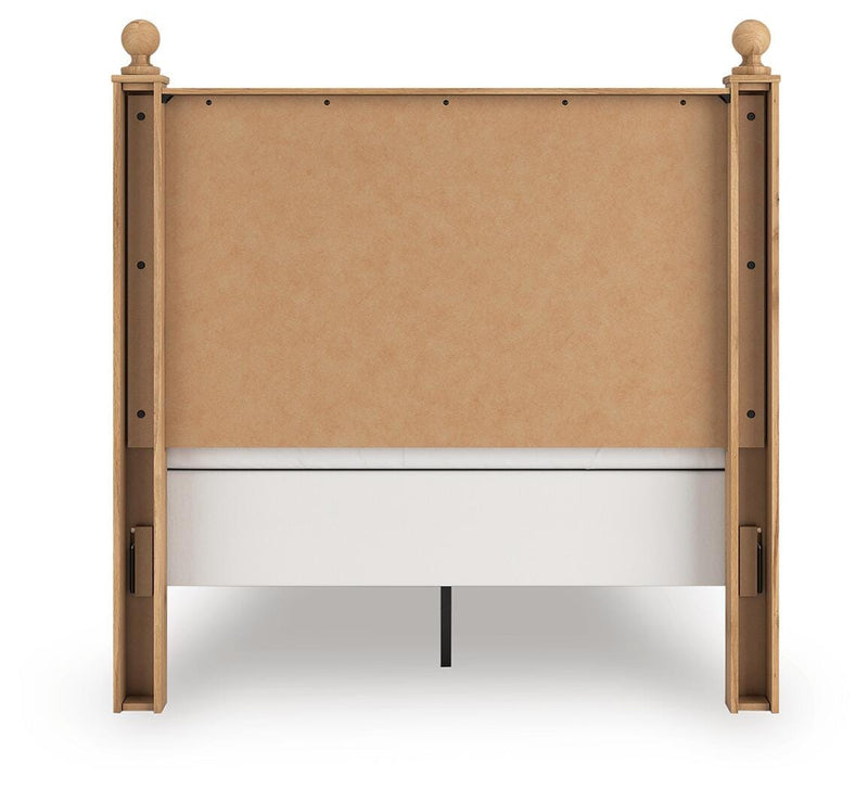 Aleaport Full Panel Bed with Chest and Nightstand in Warm Brown - PKG022637