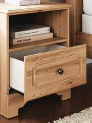 Aleaport Full Panel Bed with Mirrored Dresser and Nightstand in Warm Brown - PKG022638