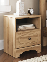 Aleaport King Panel Bed with Dresser and Nightstand in Warm Brown - PKG022658