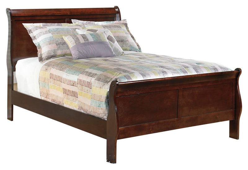 Alisdair Full Sleigh Bed with Mirrored Dresser and Chest in Reddish Brown - PKG004967