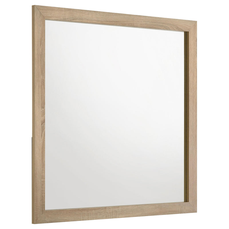 Arielle 4-piece Queen Bedroom Set Light Oak - 223111Q-S4