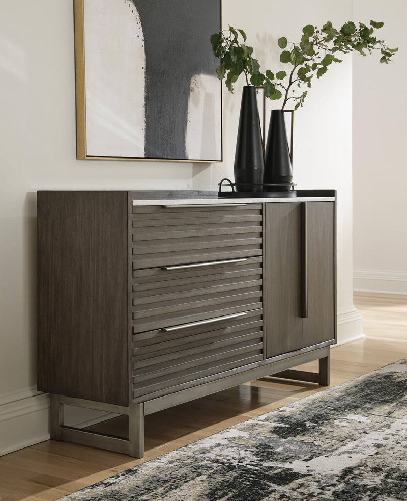 Arkenton Grayish Brown/White Dresser - B786-31