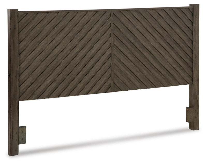 Arkenton King Panel Bed with Dresser in Grayish Brown - PKG014299