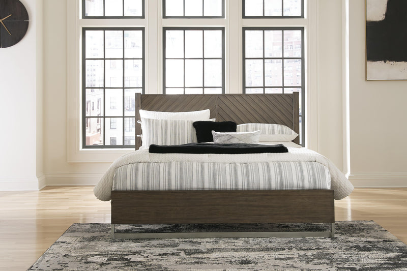 Arkenton King Panel Bed with Dresser in Grayish Brown - PKG014299