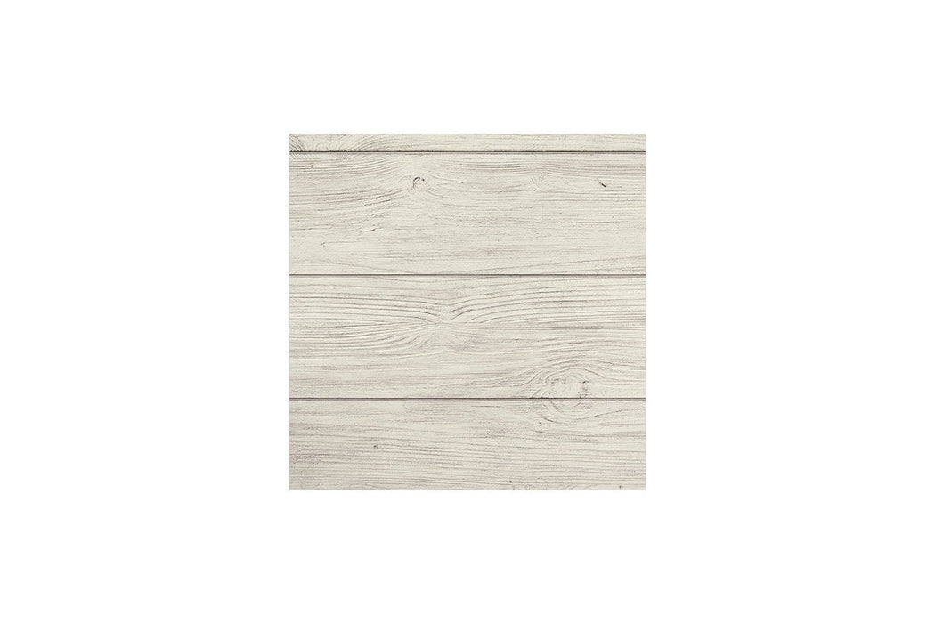 Arlendyne Antique White Upholstered Bedroom Set - Gate FurnitureBedroom Set