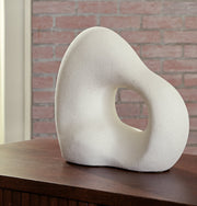 Arthrow Off White Sculpture - A2000649