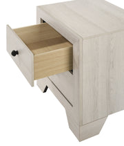 Atticus White Platform Youth Bedroom Set - Lara FurnitureYouth Bedroom Set