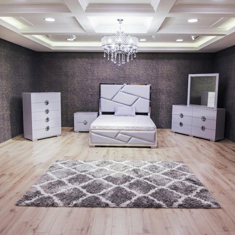 Avalon - Gray Queen Bed, Dresser, Mirror - B319-QDM-Gray