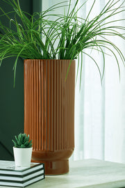 Avalyah Burnt Umber Vase (Set of 2) - A2900023