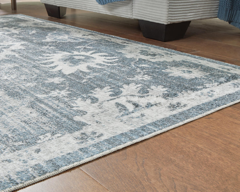 Avanworths Blue/Gray/Ivory Washable 5'3" x 7' Area Rug - R407792