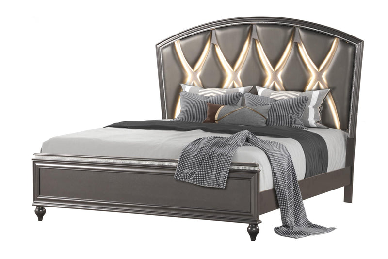 B525 - Sally 3 PC (King Bed, Dresser, Mirror) - B525-King-3PC