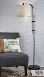 Baronvale Black Floor Lamp - Lara FurnitureFloor Lamps