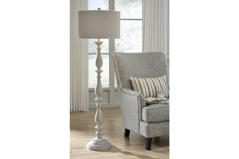 Bernadate Whitewash Floor Lamp - Lara FurnitureFloor Lamps