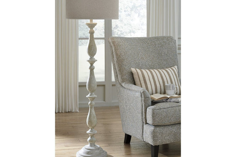 Bernadate Whitewash Floor Lamp - Lara FurnitureFloor Lamps