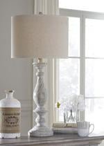 Bernadate Whitewash Table Lamp (Set of 2) - Lara FurnitureTable Lamp Pair