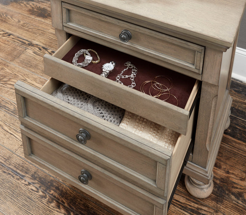 Bethel Wire Brushed Gray Sleigh Storage Platform Bedroom Set - Lara FurnitureBedroom Set