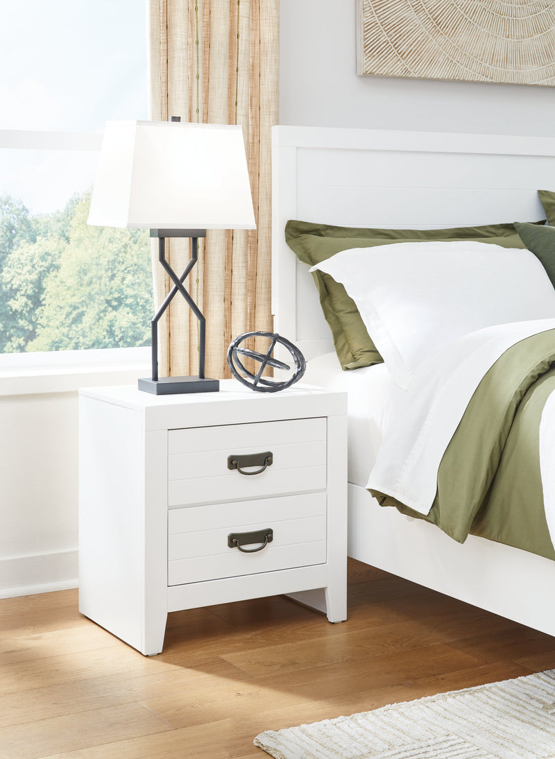 Binterglen California King Panel Bed with 2 Nightstands in White from Ashley - Lara Furniture