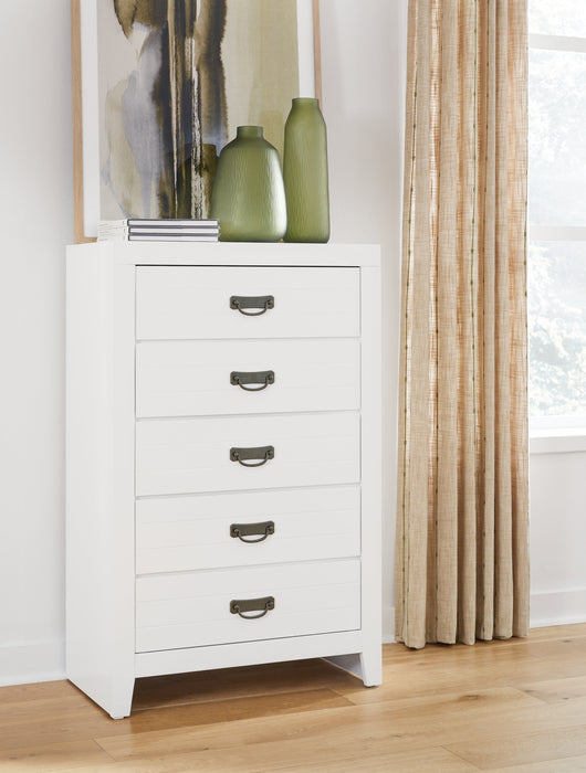 Binterglen White Chest of Drawers - B427-46