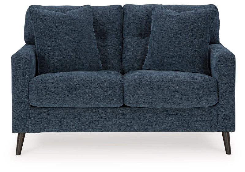 Bixler Navy Loveseat - 2610635