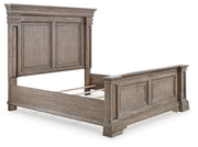 Blairhurst California King Panel Bed, Dresser and 2 Nightstands in Light Grayish Brown - PKG017007