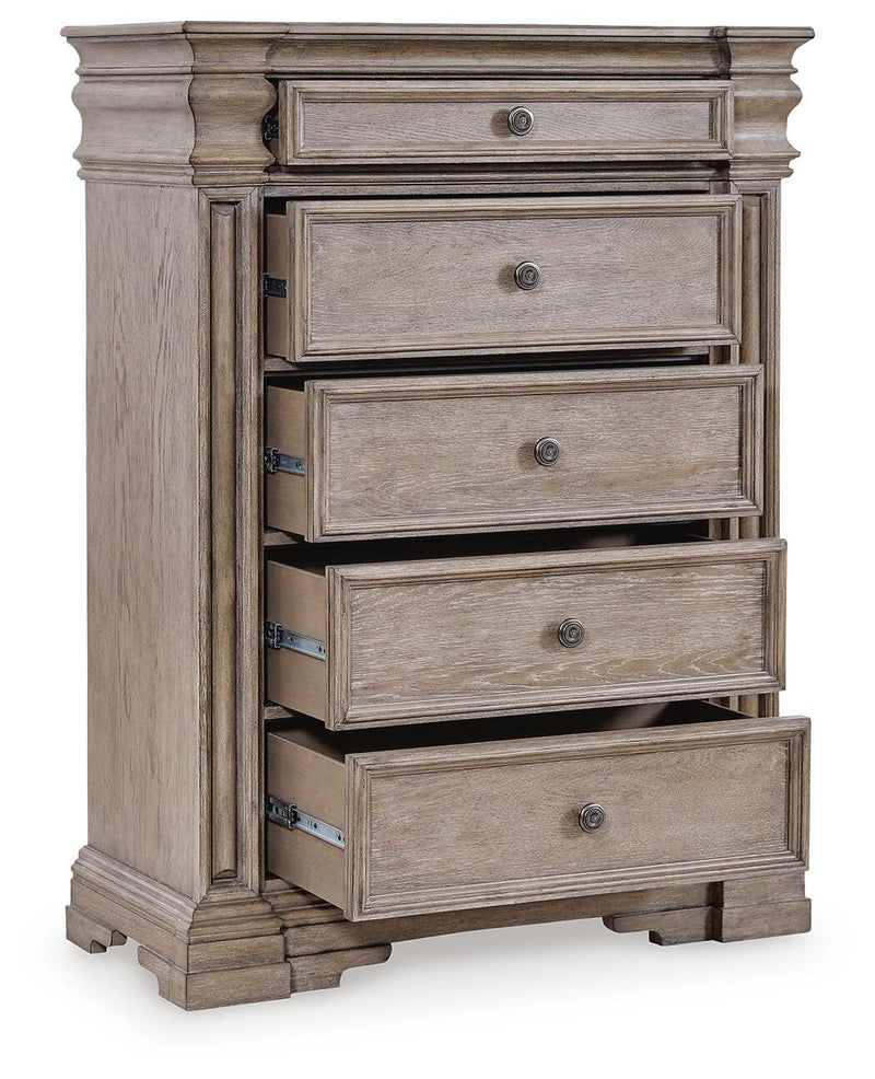 Blairhurst California King Panel Bed, Dresser, Mirror and Chest in Light Grayish Brown - PKG017013
