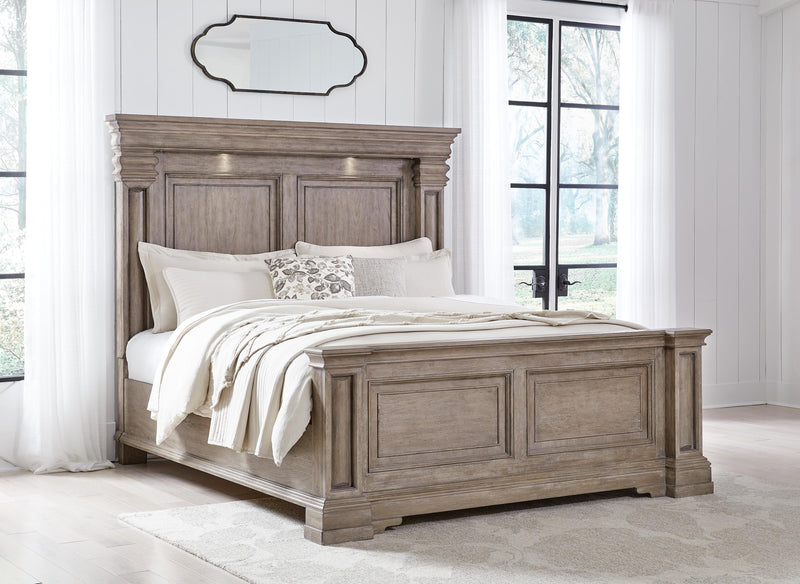 Blairhurst King Panel Bed, Dresser, Mirror and Chest in Light Grayish Brown - PKG017004