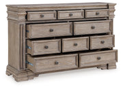 Blairhurst Light Grayish Brown Dresser - B916-31