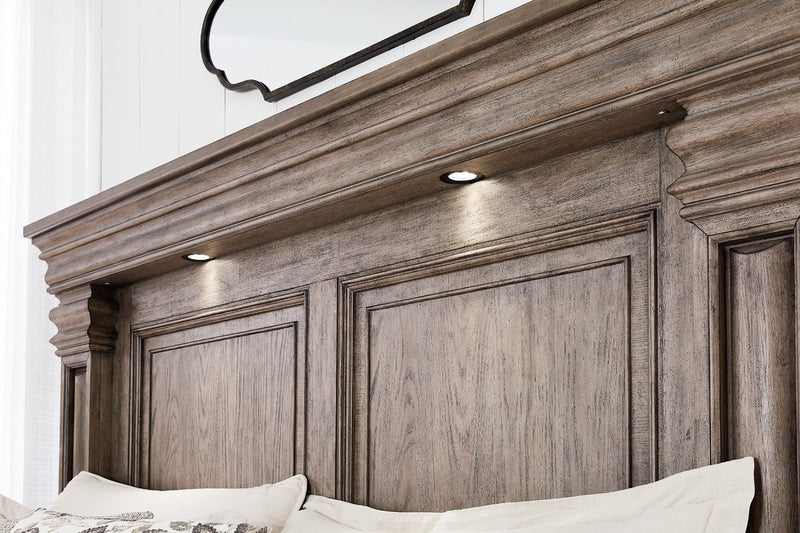 Blairhurst Light Grayish Brown Queen Panel Bed - Lara FurnitureQueen Bed