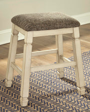 Bolanburg Two-tone Counter Height Bar Stool (Set of 2) - D647-024X2