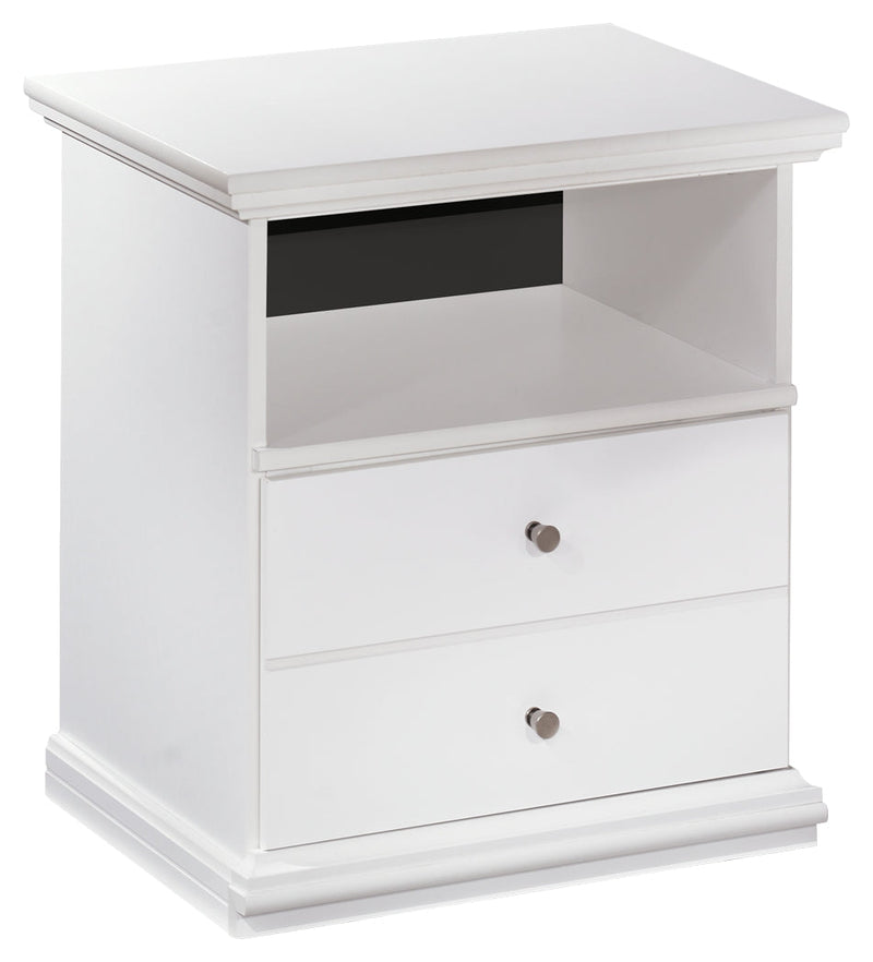 Bostwick Shoals Queen Panel Bed with Dresser and Nightstand in White from Ashley - Lara Furniture
