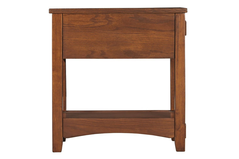 Breegin Brown Chairside End Table - Lara FurnitureEnd Table Chair Side