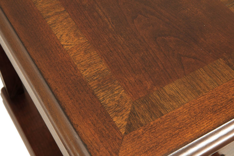Breegin Brown Chairside End Table - Lara FurnitureEnd Table Chair Side