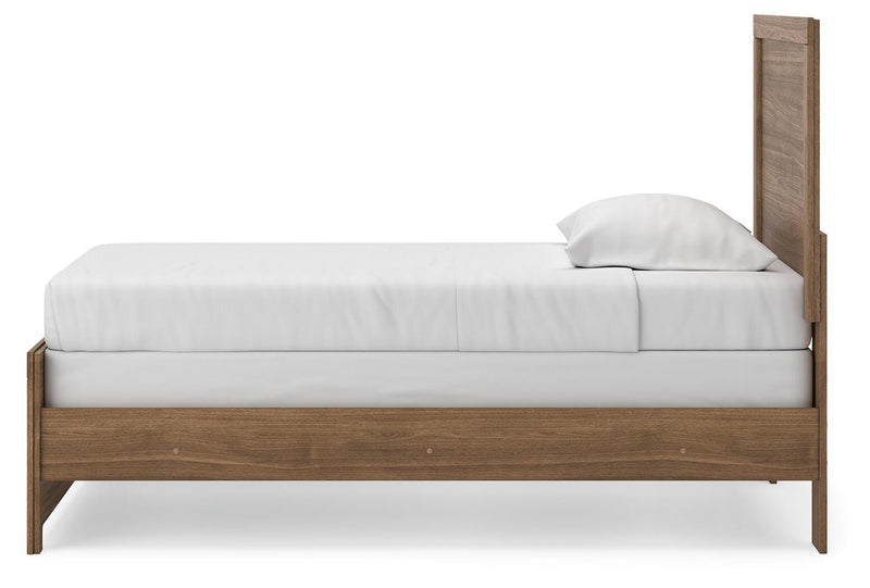 Broachmyn Auburn Twin Panel Bed - PCB1116B8