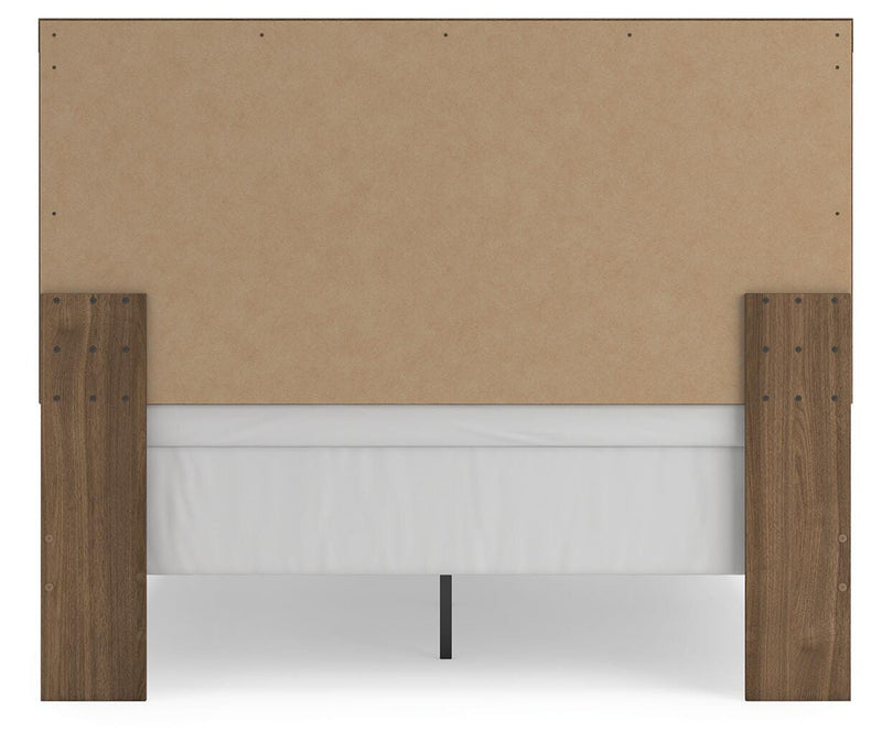 Broachmyn Queen Panel Bed, Dresser and Mirror - PCB1116B3