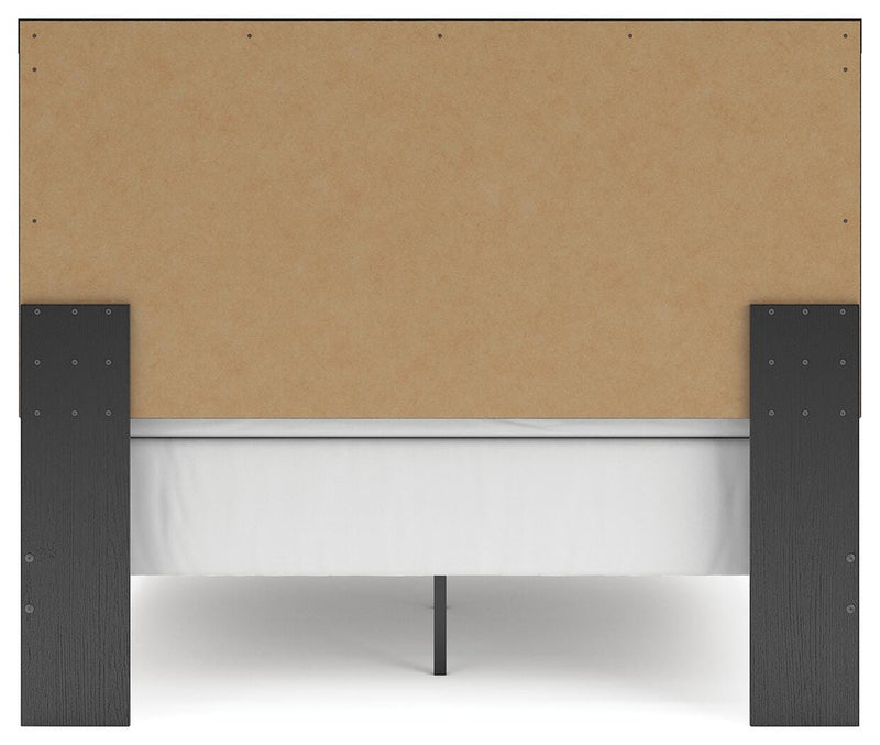 Broachmyn Queen Panel Bed, Dresser, Mirror and Nightstand - PCB1118B27
