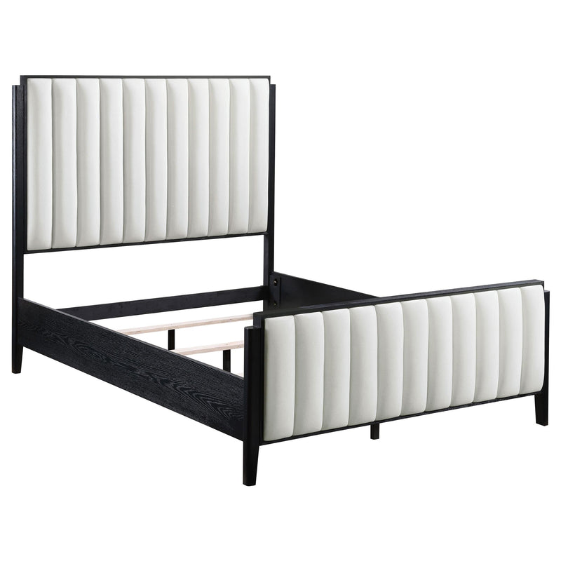 Brookmead 4-piece Upholstered Queen Bedroom Set Black - 224710Q-S4